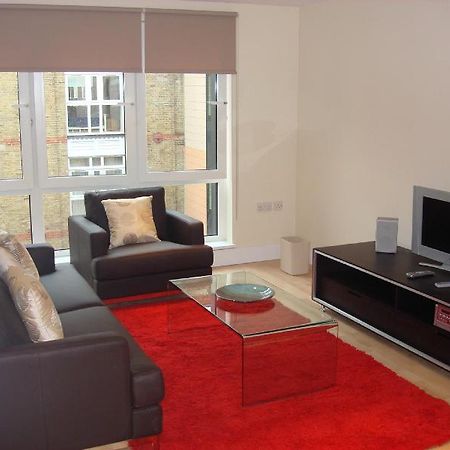 Luxurious Sir John Lyon Serviced Apartment Londra Dış mekan fotoğraf